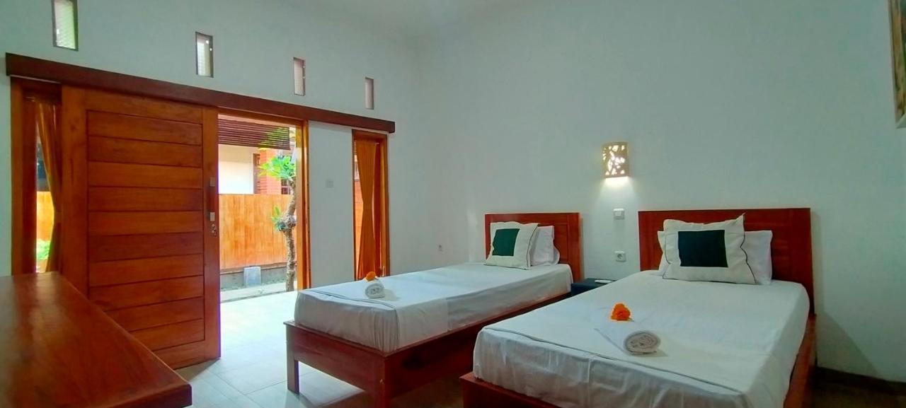 Tunjung Guest House Lovina Beach Buleleng Exterior foto