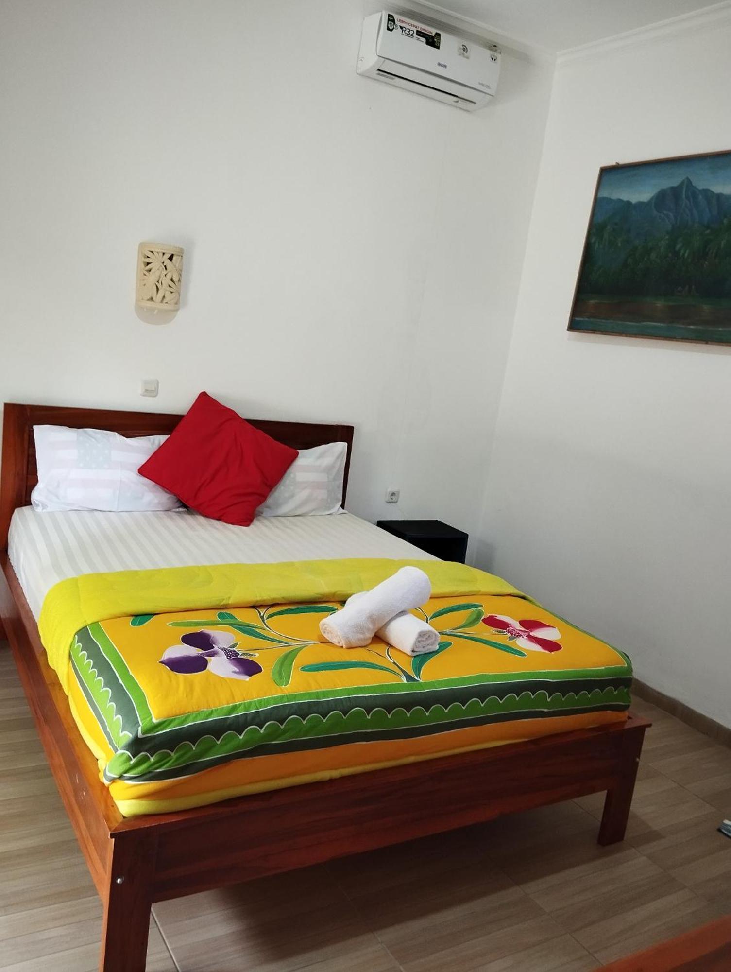 Tunjung Guest House Lovina Beach Buleleng Exterior foto
